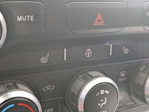 Used 2020 RAM 1500 Big Horn RWD image 20