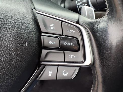 Certified 2019 Honda Accord Touring image 18