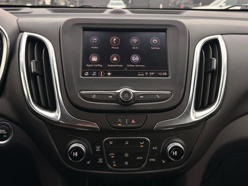 Used 2024 Chevrolet Equinox LT AWD/4WD image 34