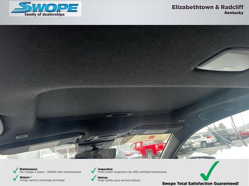 Used 2026 Toyota Corolla Cross XSE image 8