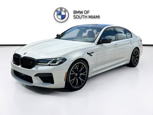 Used 2023 BMW M5 w/ Competition Package image 3
