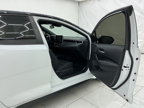 Used 2022 Toyota Corolla SE FWD image 17