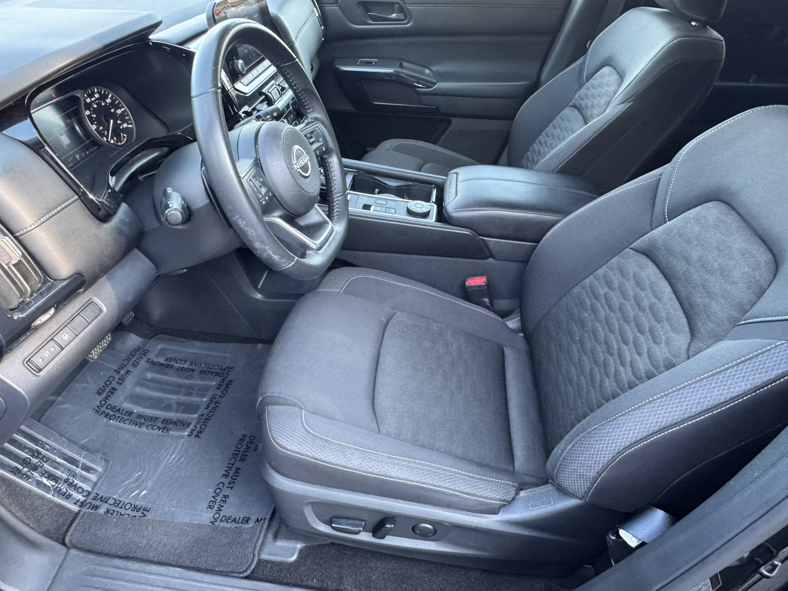 Used 2024 Nissan Pathfinder SV AWD/4WD image 9