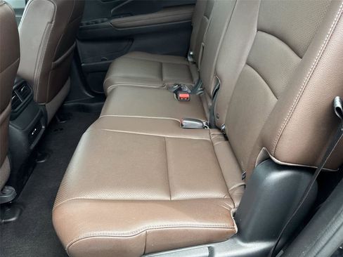 Used 2024 Honda Passport EX-L image 14