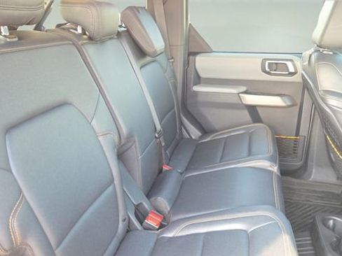 Used 2022 Ford Bronco Badlands w/ Sasquatch Package image 20