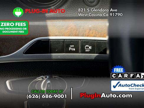 Used 2015 Mercedes-Benz S 550 Sedan w/ Sport Package image 26