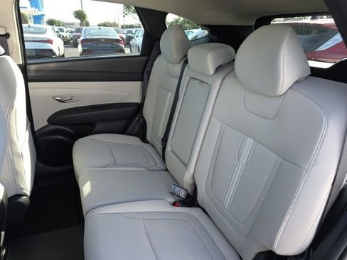 New 2026 Hyundai Tucson SEL image 7