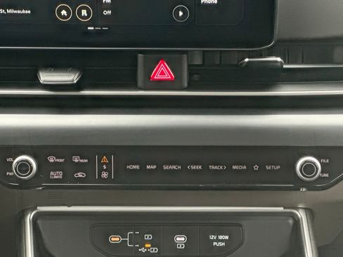 New 2026 Kia Carnival image 23