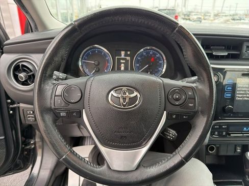 Used 2019 Toyota Corolla SE image 16