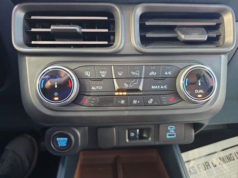 Used 2023 Ford Maverick Lariat w/ Lariat Luxury Package image 29