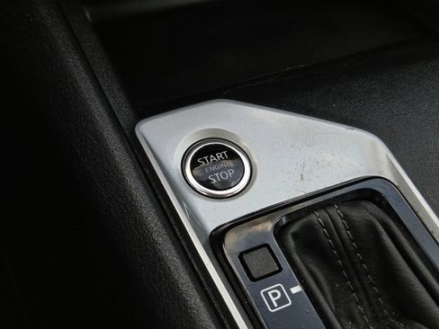Used 2025 Nissan Altima 2.5 SV FWD image 17