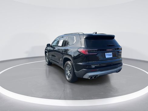 Used 2025 GMC Acadia Elevation image 7