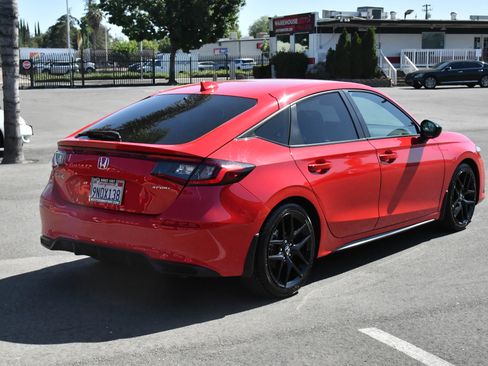 Used 2024 Honda Civic Sport image 8