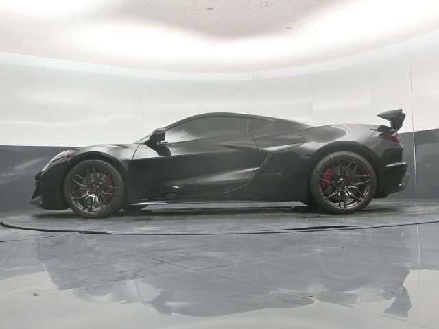 Used 2024 Chevrolet Corvette Z06 RWD image 54