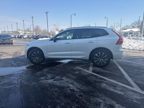 Certified 2023 Volvo XC60 B5 Plus w/ Climate Package image 5