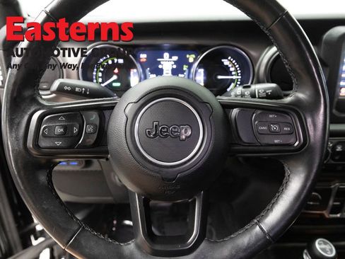 Used 2023 Jeep Wrangler Unlimited w/ Cold Weather Group AWD/4WD image 10