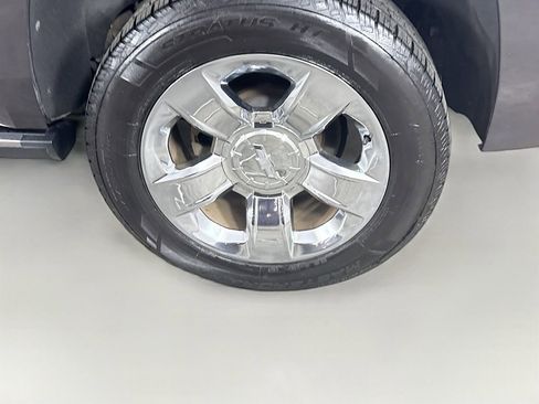 Used 2018 Chevrolet Tahoe Premier image 34