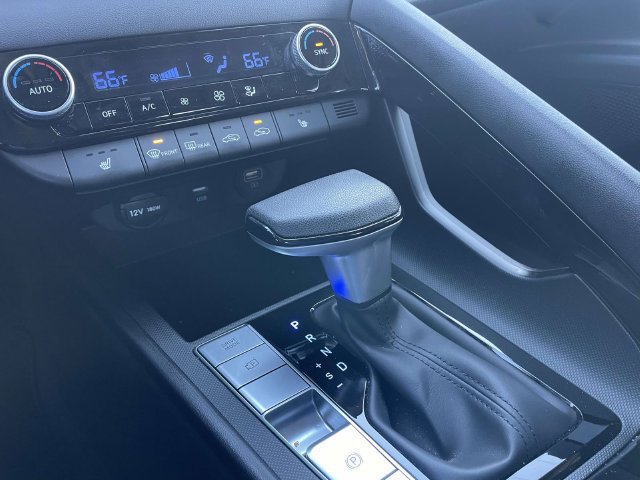 Certified 2023 Hyundai Elantra Blue FWD image 32