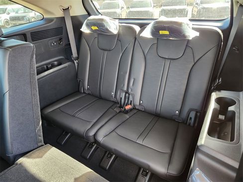 New 2026 Kia Sorento SX image 10