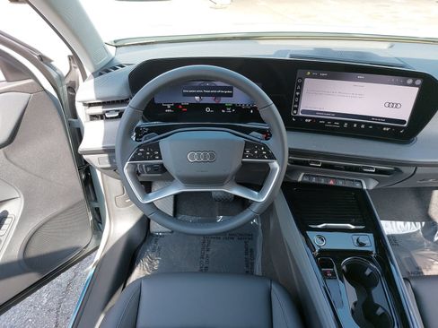 New 2026 Audi Q3 quattro 2.0T AWD/4WD image 16