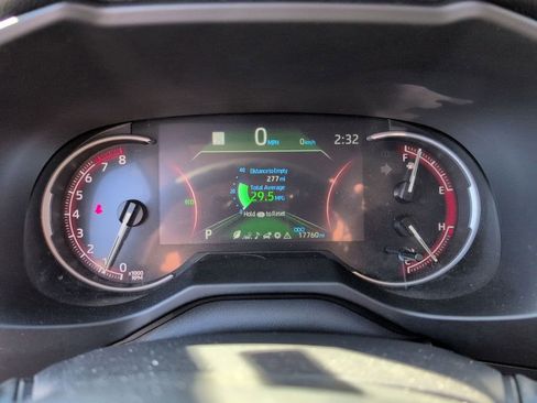 Used 2025 Toyota RAV4 LE image 16