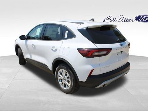 New 2025 Ford Escape Active image 4