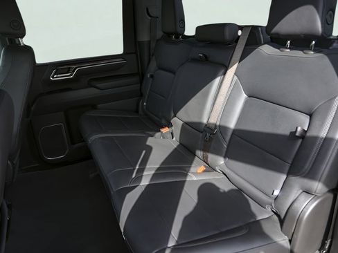 Used 2025 Chevrolet Silverado 2500 LTZ AWD/4WD image 26