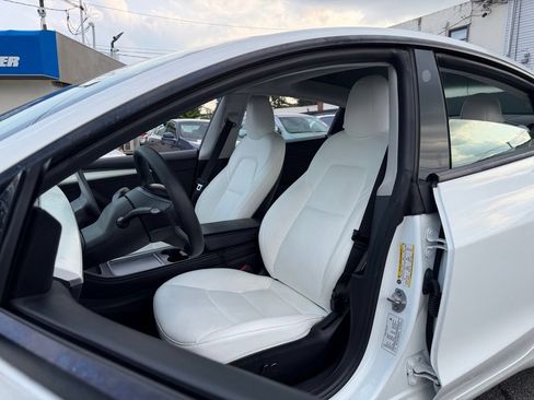 Used 2022 Tesla Model 3 RWD image 18