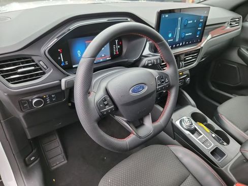 Used 2023 Ford Escape ST-Line w/ Tech Pack #1 AWD/4WD image 11