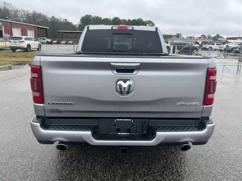 Used 2022 RAM 1500 Laramie w/ Sport Appearance Package image 11