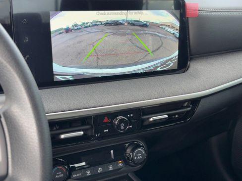 New 2026 Nissan Kicks SV image 25