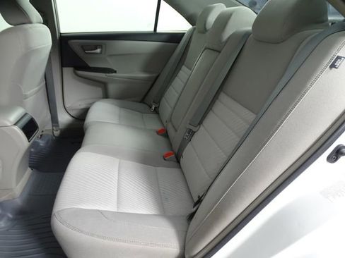 Used 2017 Toyota Camry LE image 16