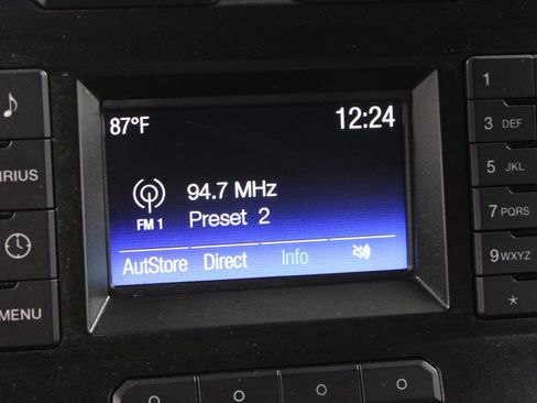 Used 2015 Ford F150 XLT AWD/4WD image 46