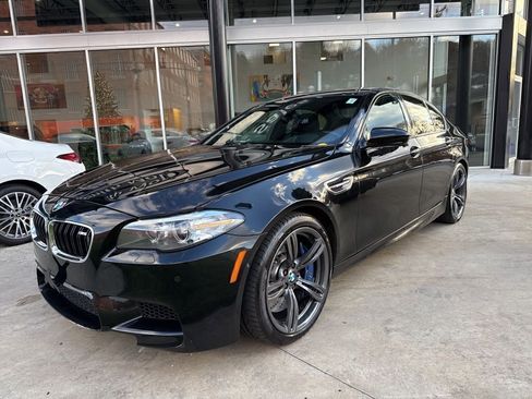 Used 2014 BMW M5 image 4