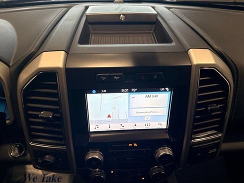 Used 2019 Ford F150 Lariat w/ Equipment Group 502A Luxury AWD/4WD image 26