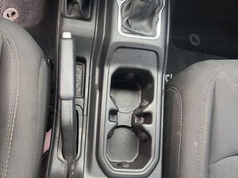 Used 2023 Jeep Wrangler Unlimited w/ Sun & Screen Package image 15