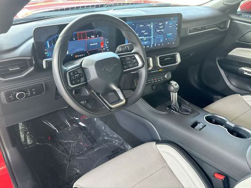 Used 2025 Ford Mustang Premium RWD image 13