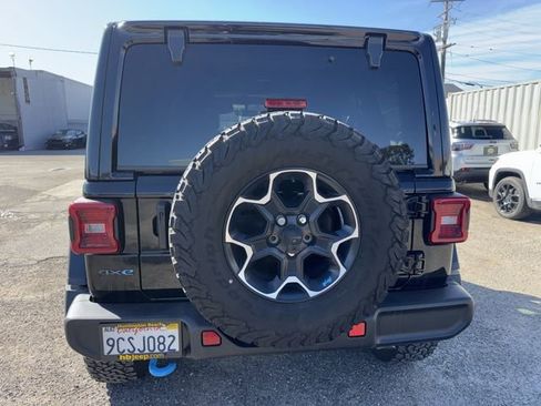 Used 2022 Jeep Wrangler Unlimited Rubicon 4xe w/ Cold Weather Group image 6