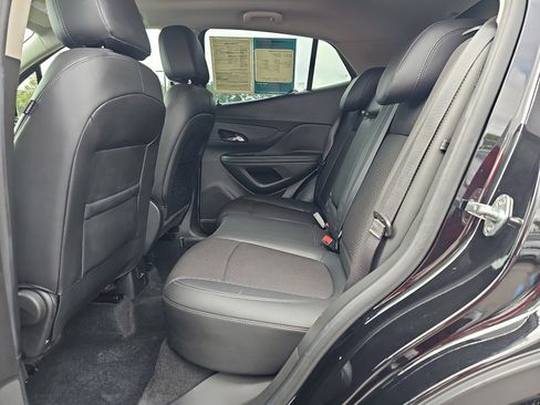 Used 2020 Buick Encore Preferred w/ Safety Package FWD image 15