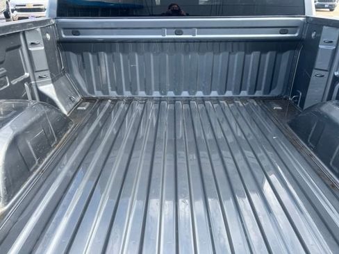 Used 2021 Chevrolet Silverado 1500 LT image 14