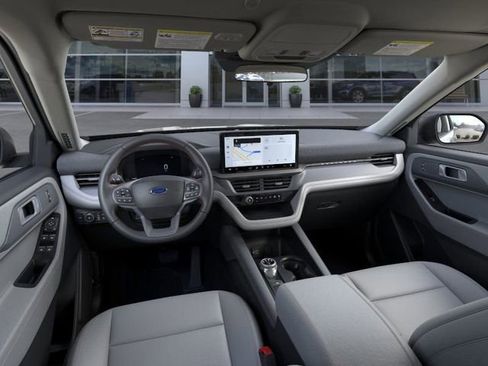 New 2026 Ford Explorer Active w/ Active Comfort Package image 9