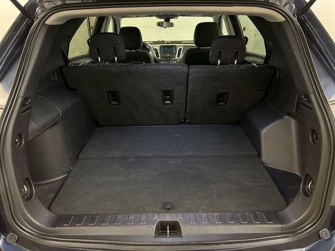 Used 2018 Chevrolet Equinox LT image 31