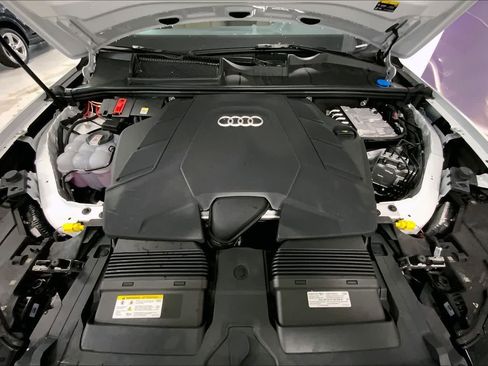 New 2025 Audi Q7 3.0T Premium Plus image 9