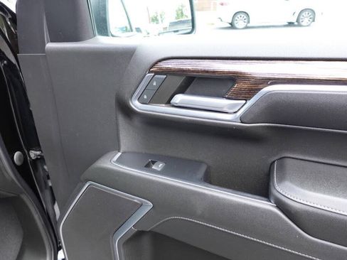Used 2023 GMC Sierra 1500 Elevation AWD/4WD image 30