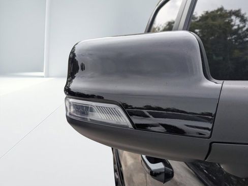 New 2026 RAM 1500 Limited image 10