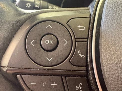 Used 2020 Toyota RAV4 XSE AWD/4WD image 19