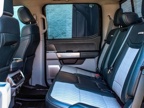 Used 2022 Ford F150 Limited image 32