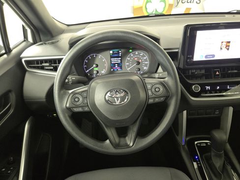 Used 2024 Toyota Corolla Cross S image 14