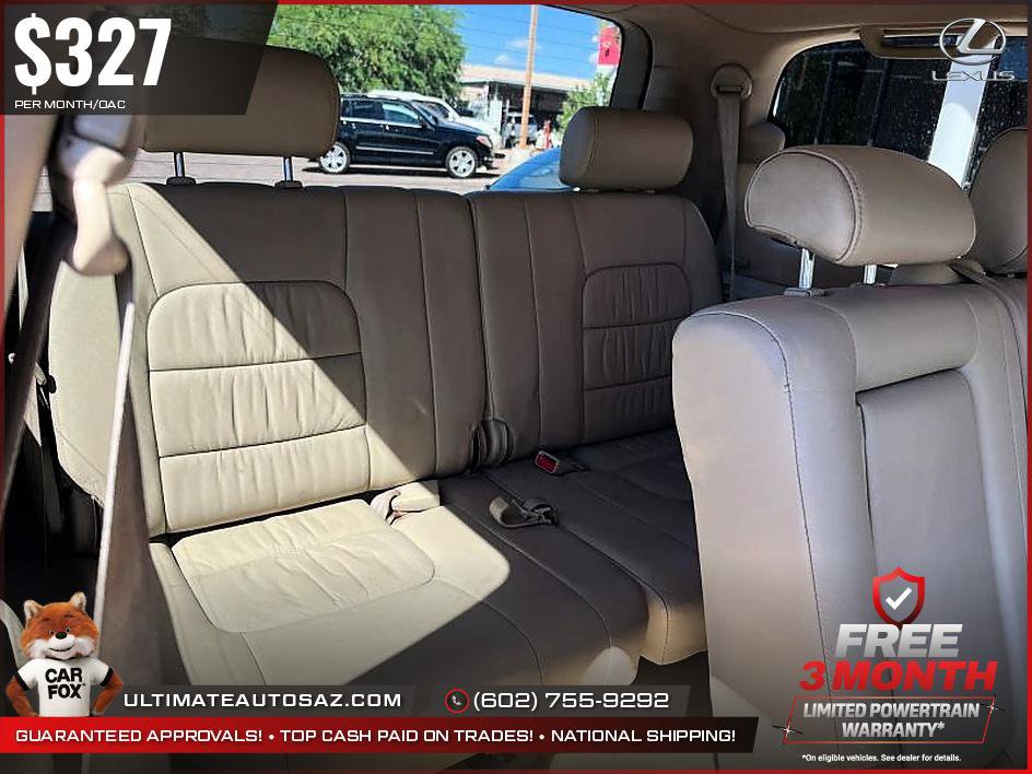 Used 2006 Lexus LX 470 4WD w/ Preferred Accessory Pkg image 18