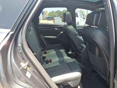 Used 2020 Audi SQ5 Premium Plus w/ Premium Plus Package AWD/4WD image 15